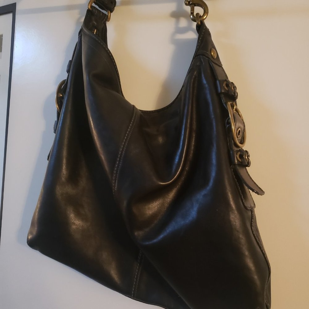 COACH Bleecker Felicia Glove Tanned Leather Black XL Slim Duffle Hobo Bag Purse